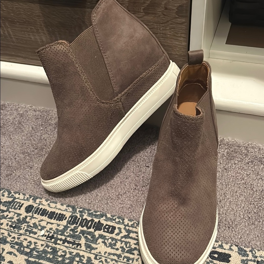 Dolce Vita shoes